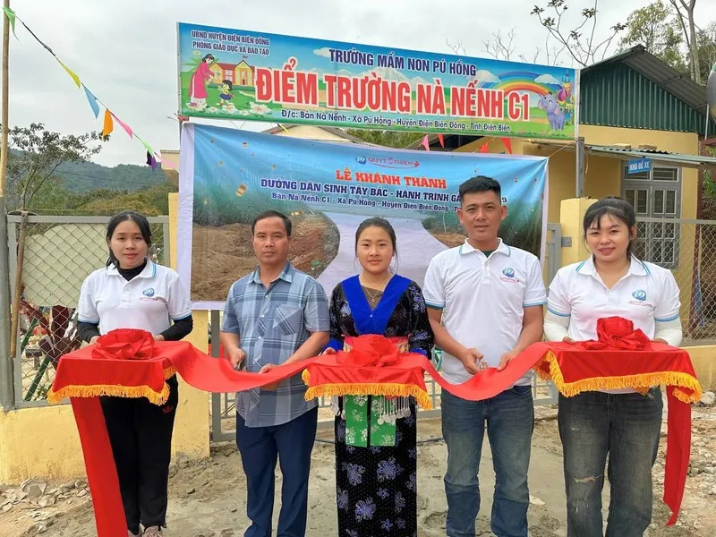 Hình ảnh cộng đồng Onbet đang vui vẻ chiến thắng